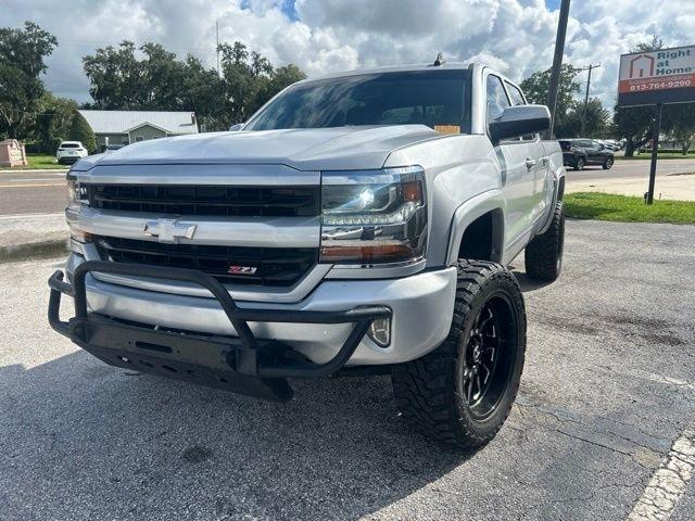 2018 Chevrolet Silverado 1500 4WD Crew Cab 143.5" LT w/2LT