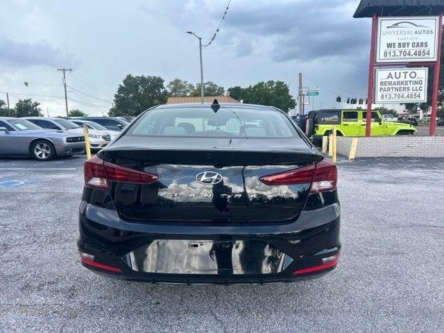 Hyundai Elantra Value Edition IVT 2020