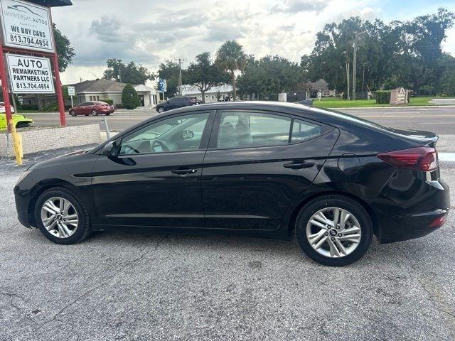 Hyundai Elantra Value Edition IVT 2020