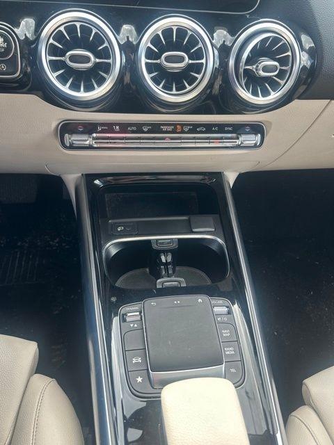 Mercedes-Benz GLA GLA 250 SUV 2021