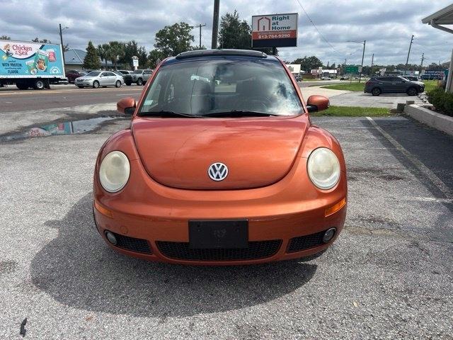 Volkswagen New Beetle Coupe 2dr Manual PZEV 2010