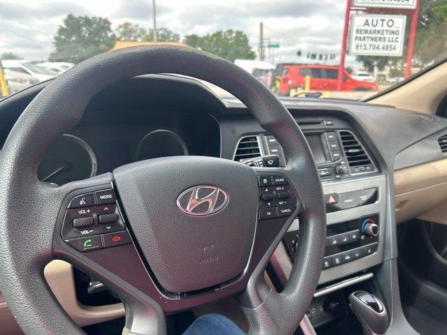 Hyundai Sonata 4dr Sdn 2.4L Sport 2015