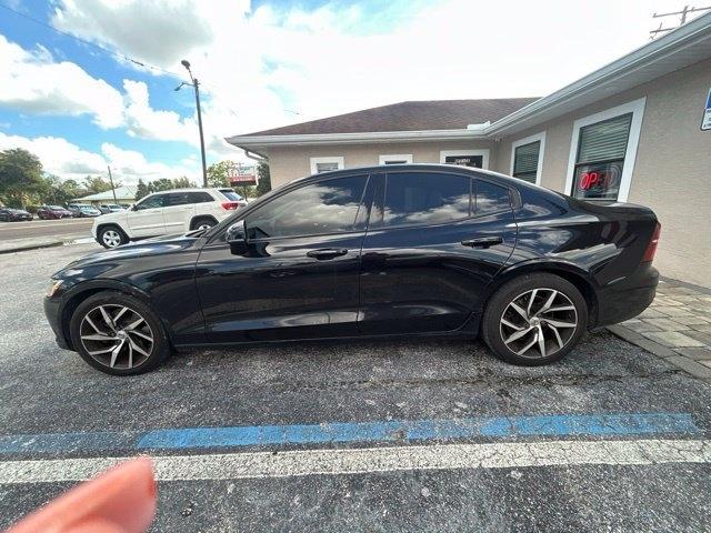 Volvo S60 T5 FWD Momentum 2020