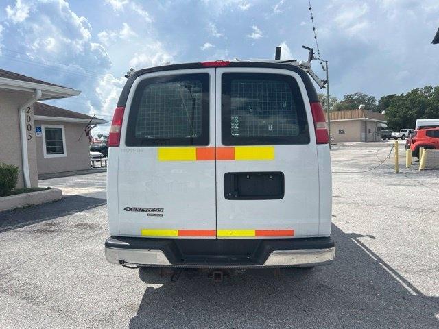 Chevrolet Express Cargo Van RWD 2500 135" 2015