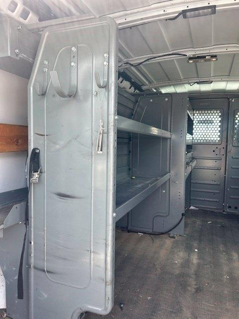 Chevrolet Express Cargo Van RWD 2500 135" 2015