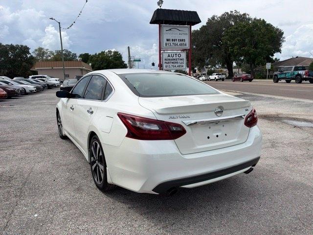 Nissan Altima 2.5 SR Sedan 2018