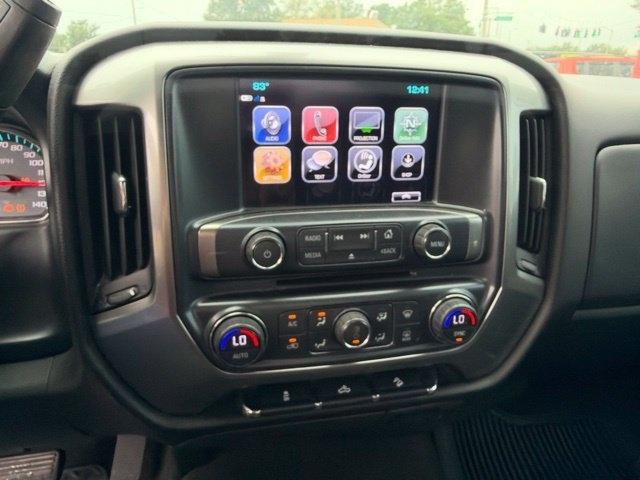 Chevrolet Silverado 1500 4WD Crew Cab 143.5" LT w/2LT 2017