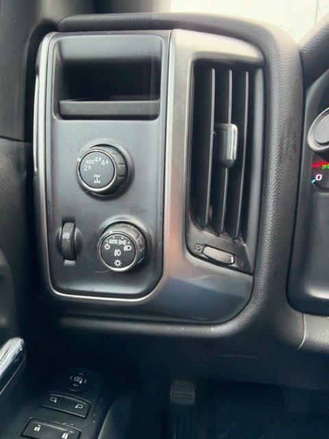 Chevrolet Silverado 1500 4WD Crew Cab 143.5" LT w/2LT 2017