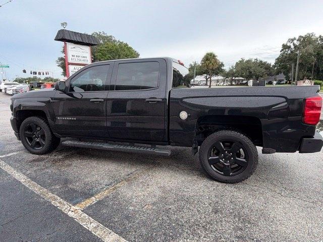 Chevrolet Silverado 1500 2WD Crew Cab 143.5" Custom 2018