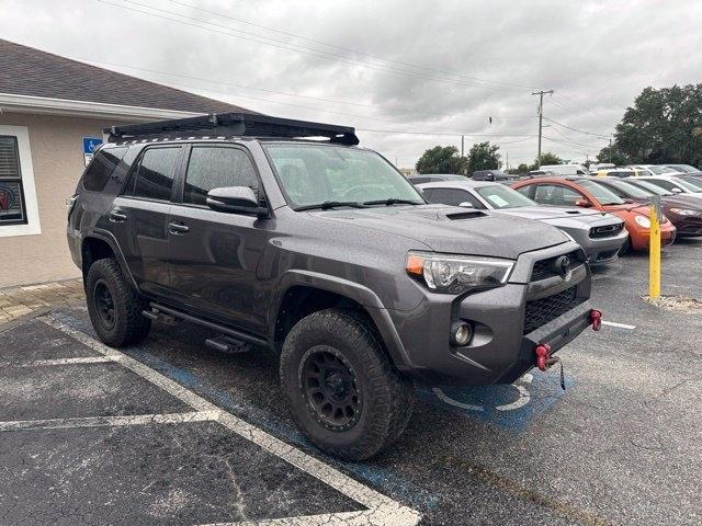 Toyota 4Runner TRD Off Road Premium 4WD (Natl) 2019