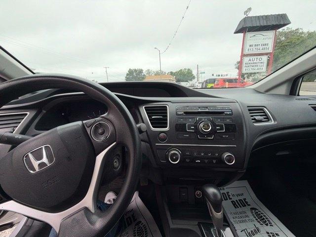 Honda Civic Sedan 4dr CVT LX 2015