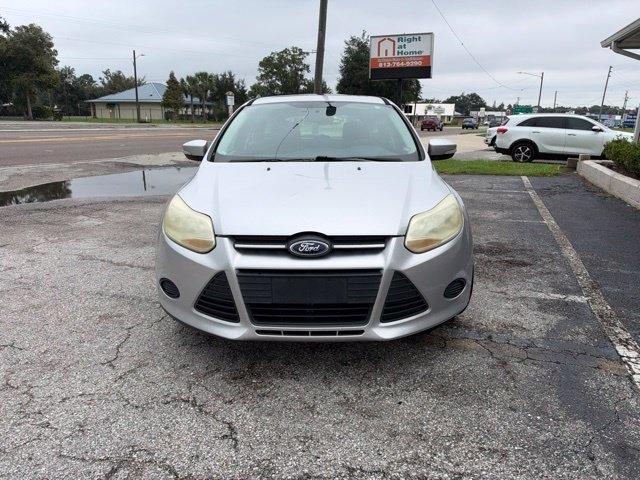 Ford Focus 5dr HB SE 2014