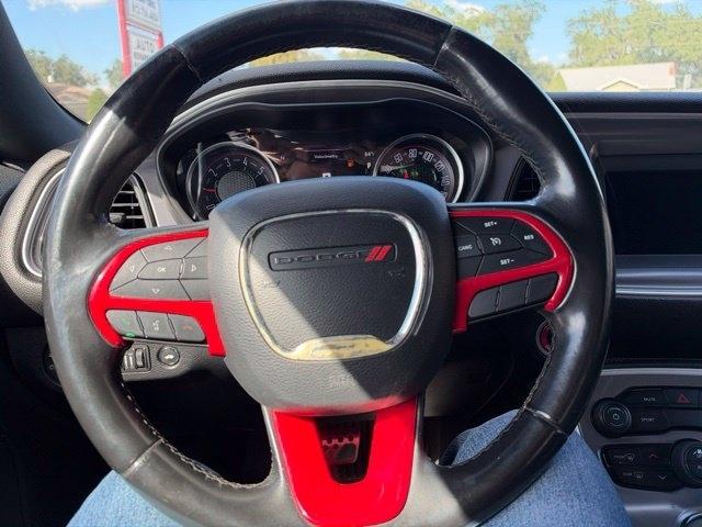 Dodge Challenger SXT RWD 2019