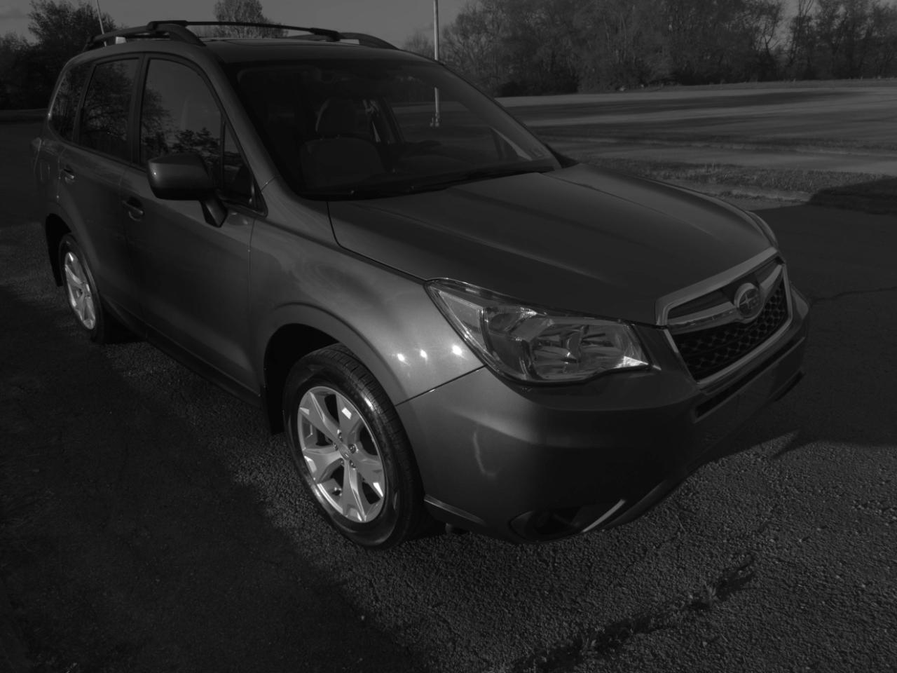 Subaru Forester 2.5i Premium PZEV CVT 2016