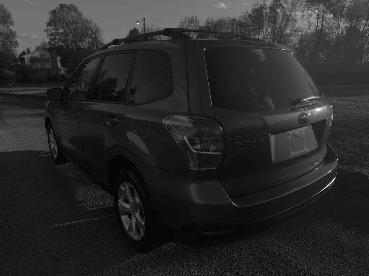 Subaru Forester 2.5i Premium PZEV CVT 2016