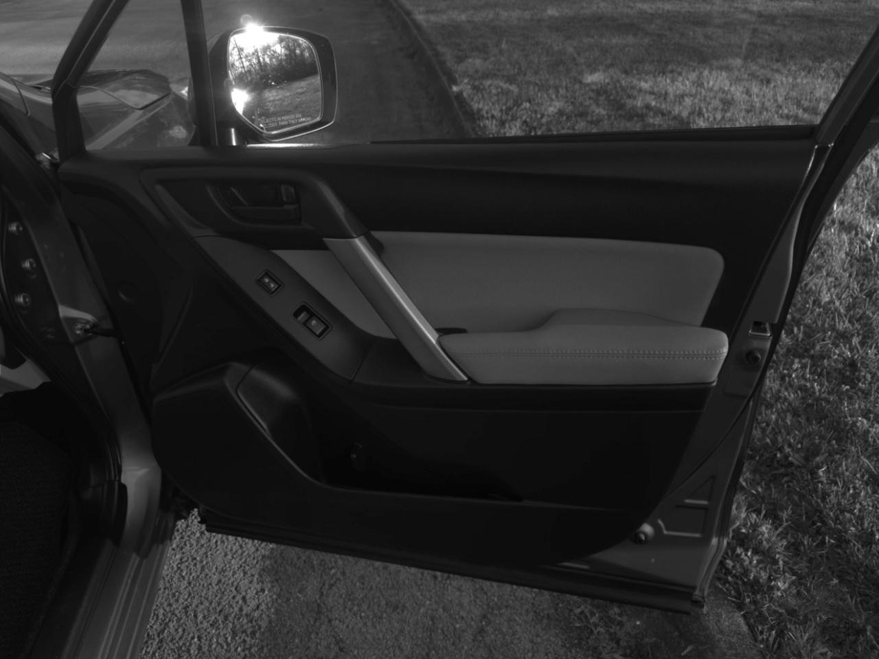 Subaru Forester 2.5i Premium PZEV CVT 2016