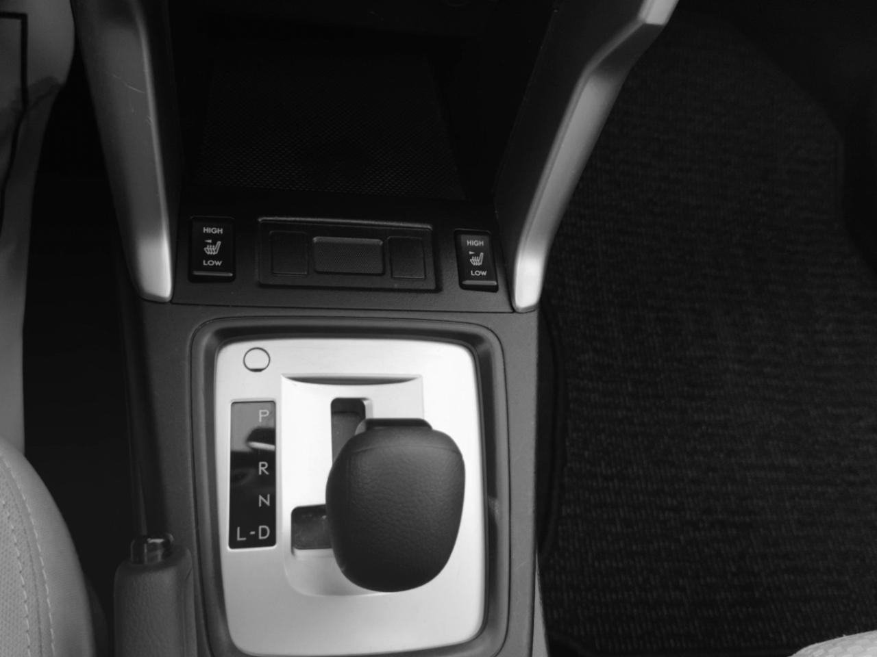 Subaru Forester 2.5i Premium PZEV CVT 2016