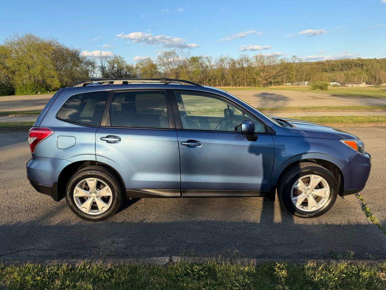 Subaru Forester 2.5i Premium PZEV CVT 2016