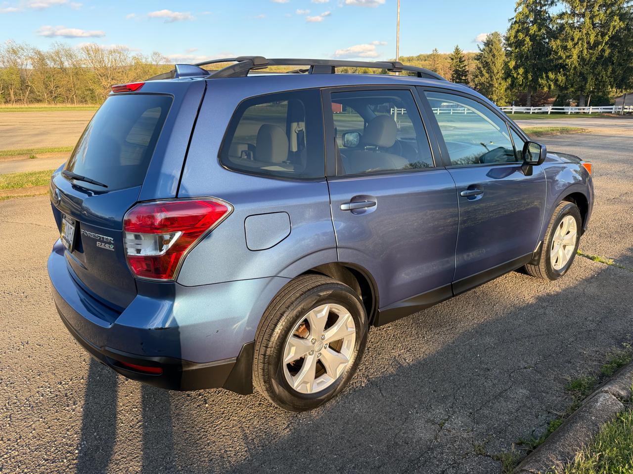 Subaru Forester 2.5i Premium PZEV CVT 2016