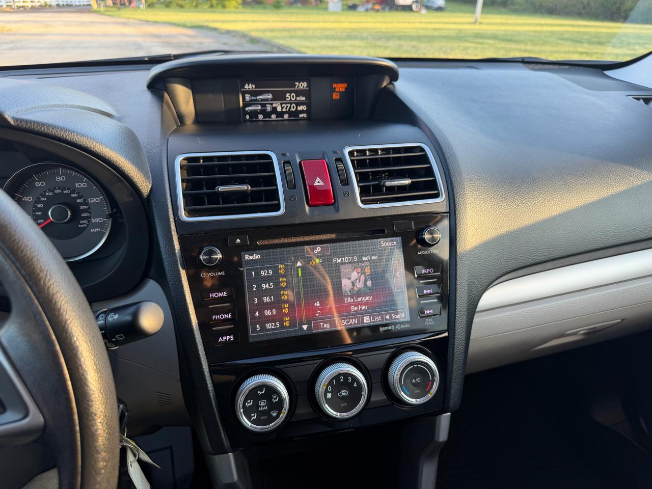 Subaru Forester 2.5i Premium PZEV CVT 2016