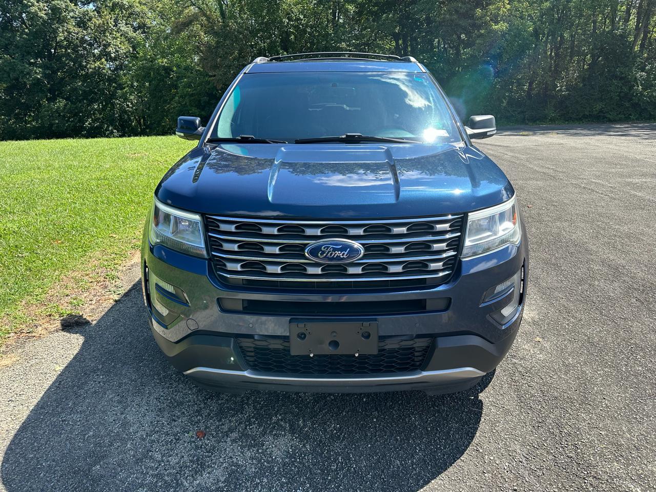 Ford Explorer XLT 4WD 2016