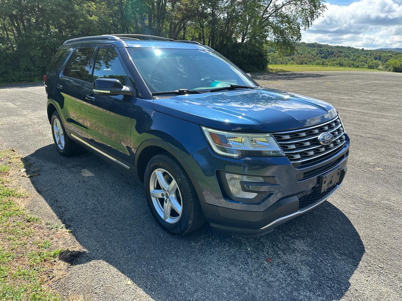 Ford Explorer XLT 4WD 2016
