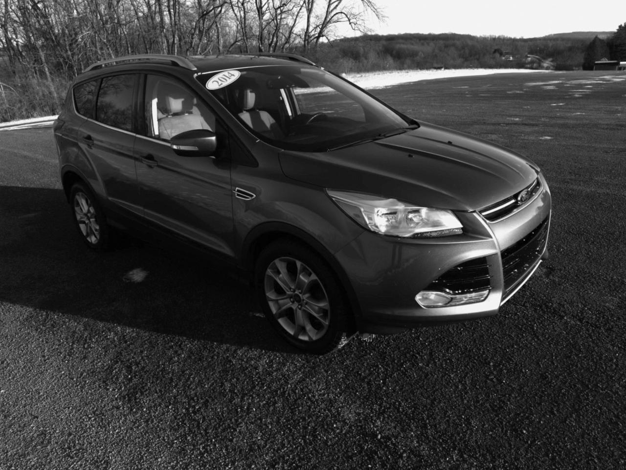 Ford Escape Titanium FWD 2014