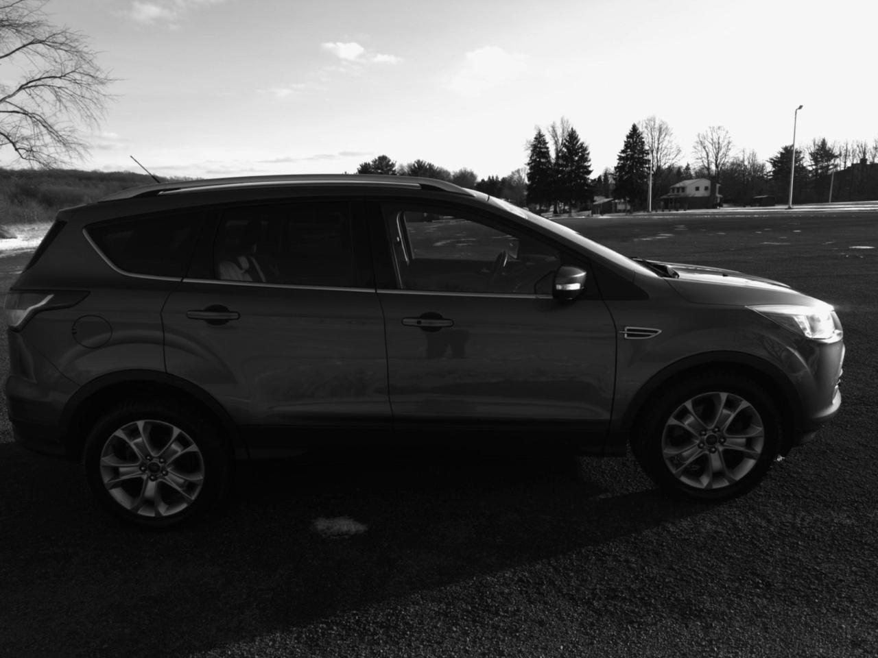 Ford Escape Titanium FWD 2014
