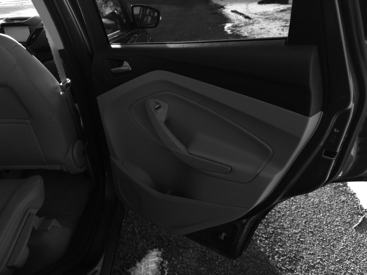 Ford Escape Titanium FWD 2014