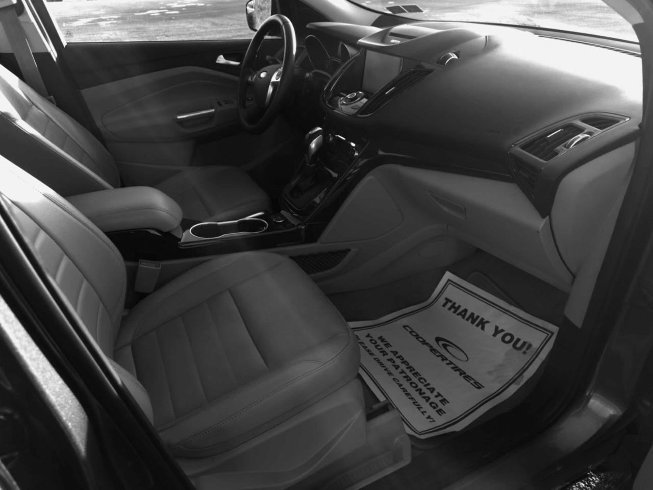 Ford Escape Titanium FWD 2014