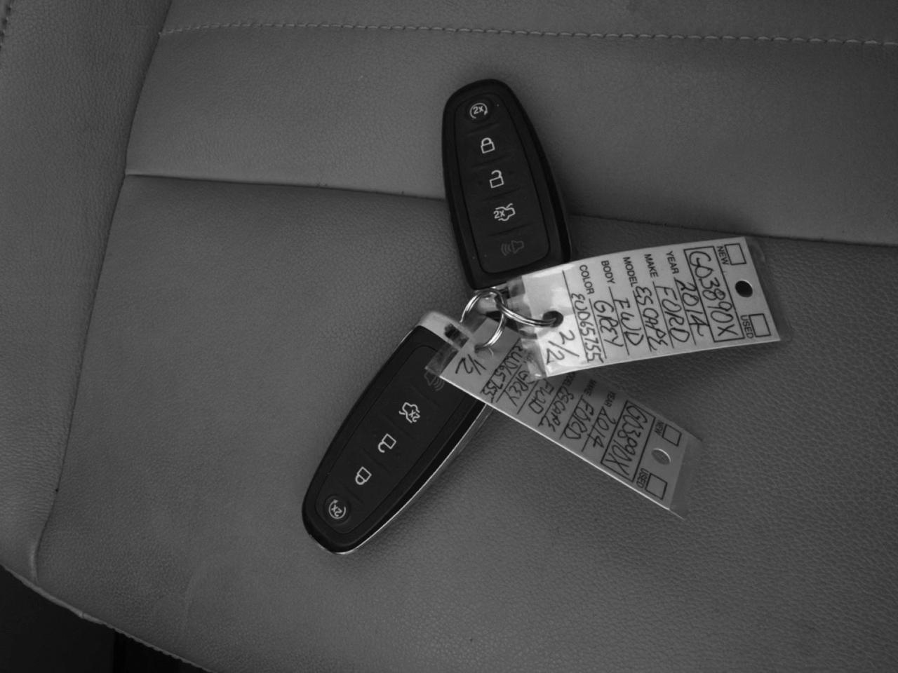 Ford Escape Titanium FWD 2014