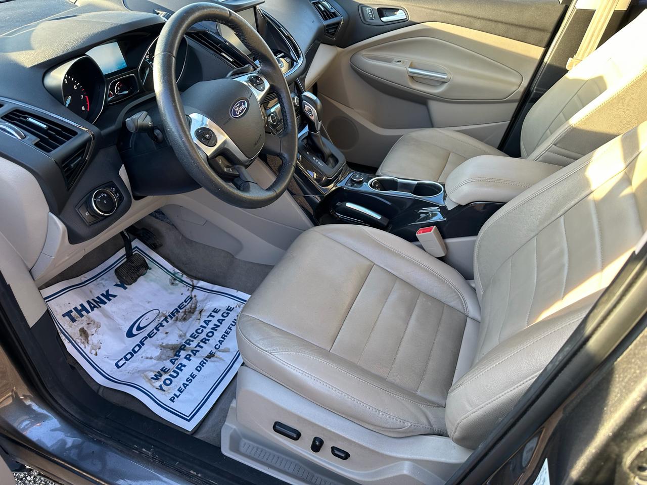Ford Escape Titanium FWD 2014