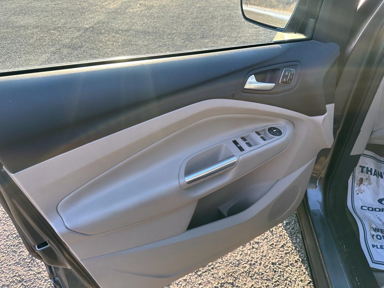 Ford Escape Titanium FWD 2014