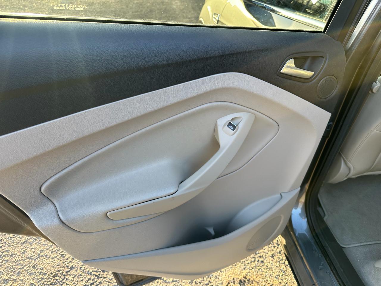 Ford Escape Titanium FWD 2014