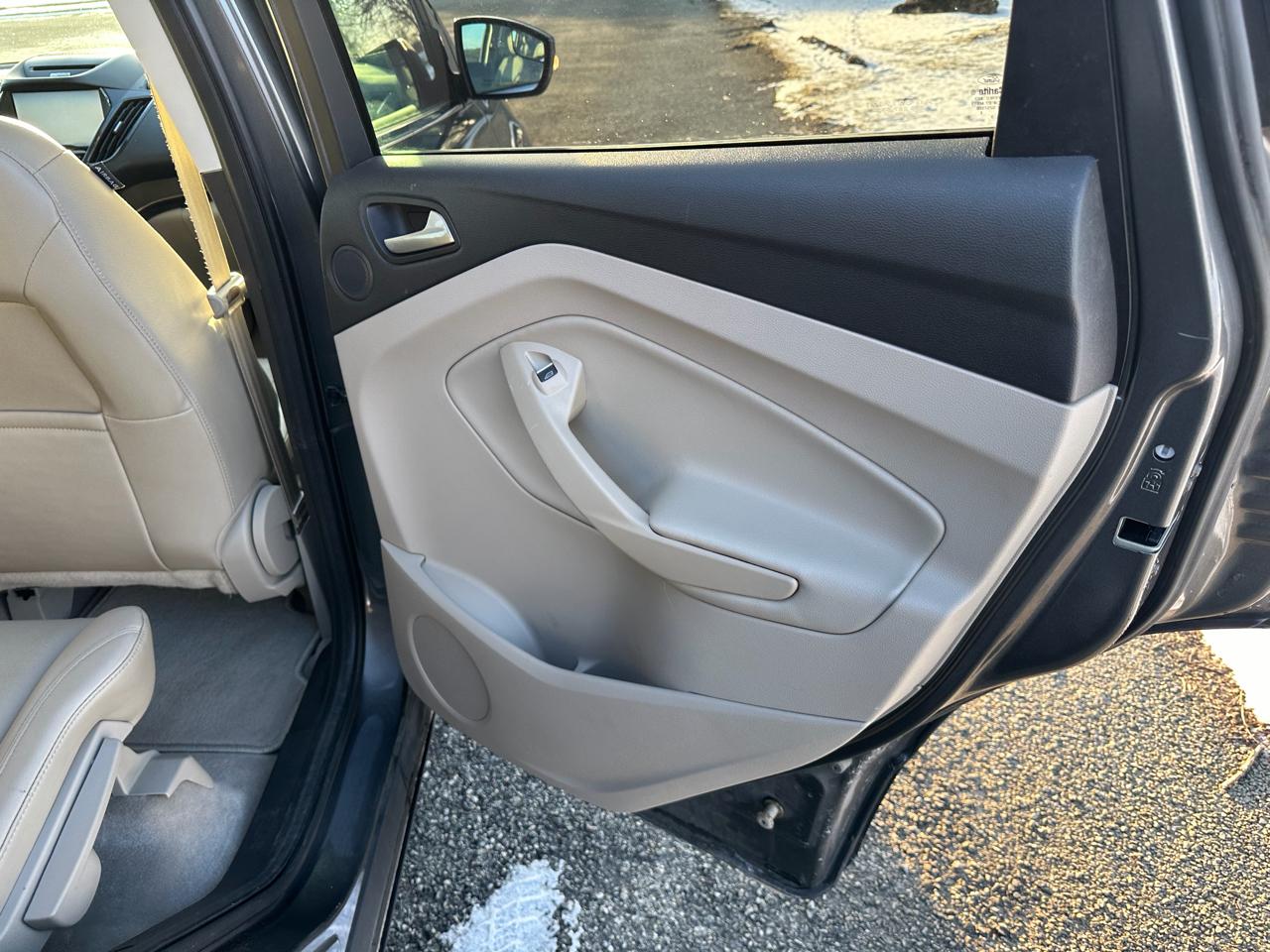 Ford Escape Titanium FWD 2014