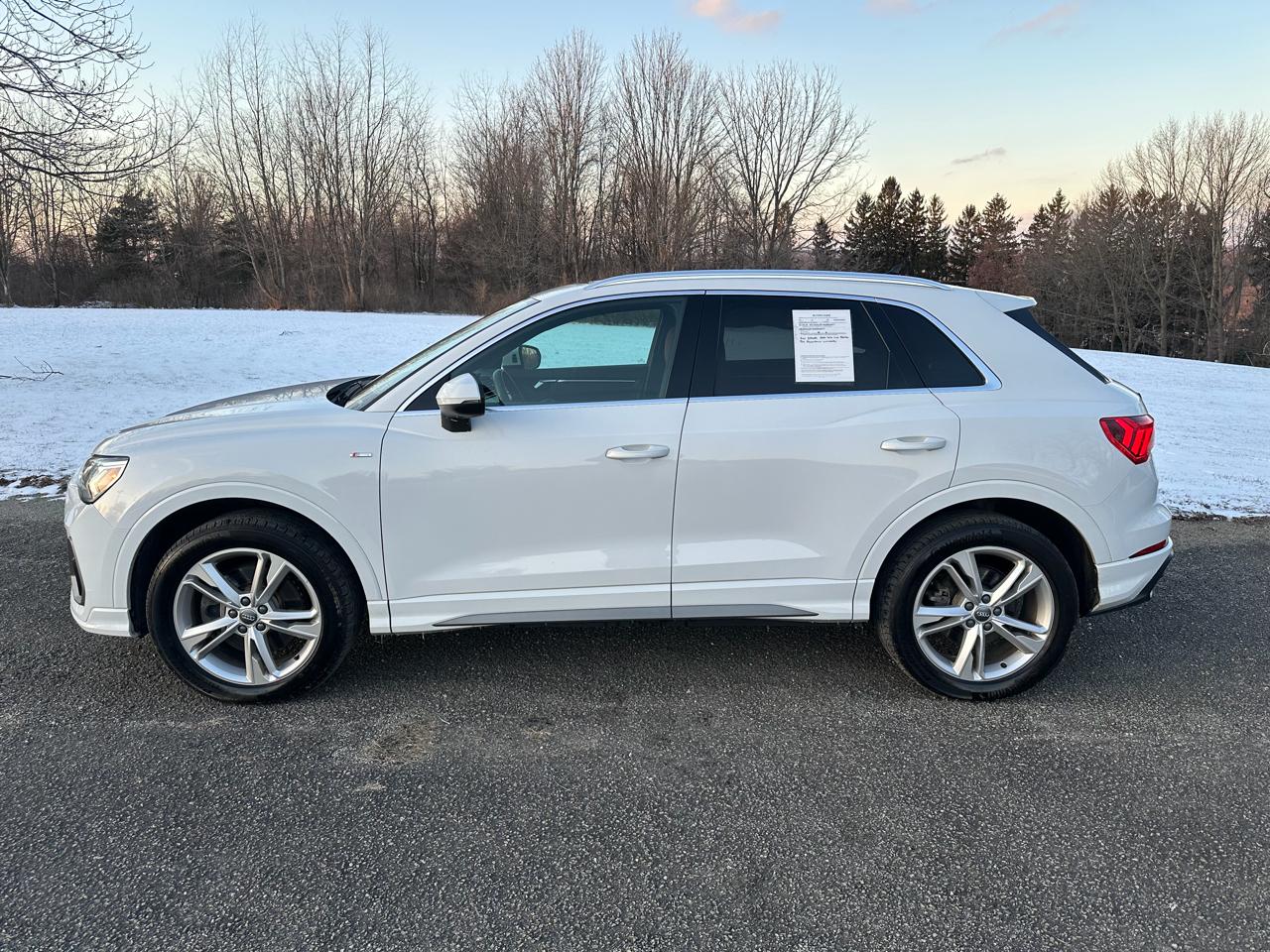 Audi Q3 S line Premium Plus quattro 2021