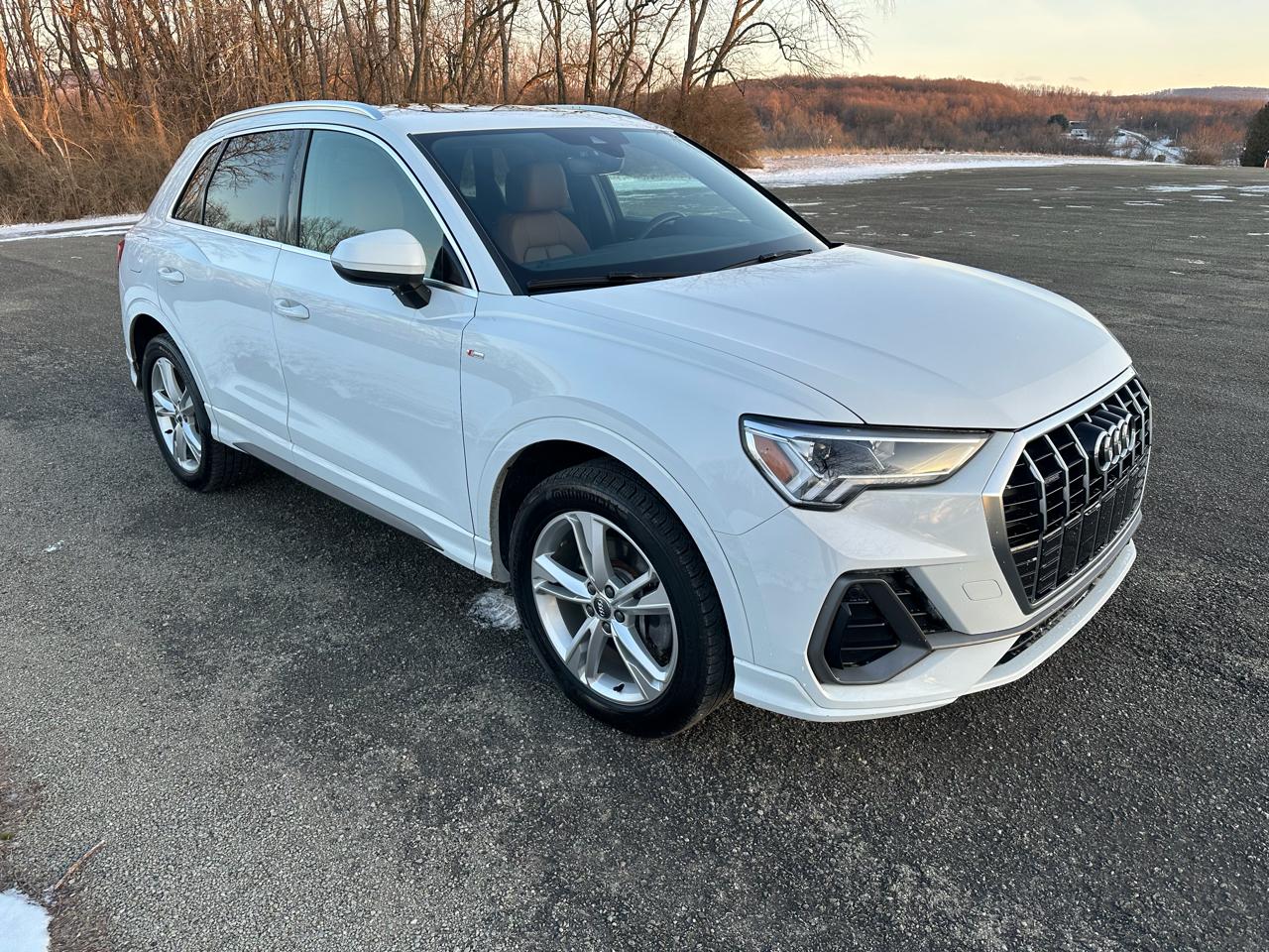 Audi Q3 S line Premium Plus quattro 2021