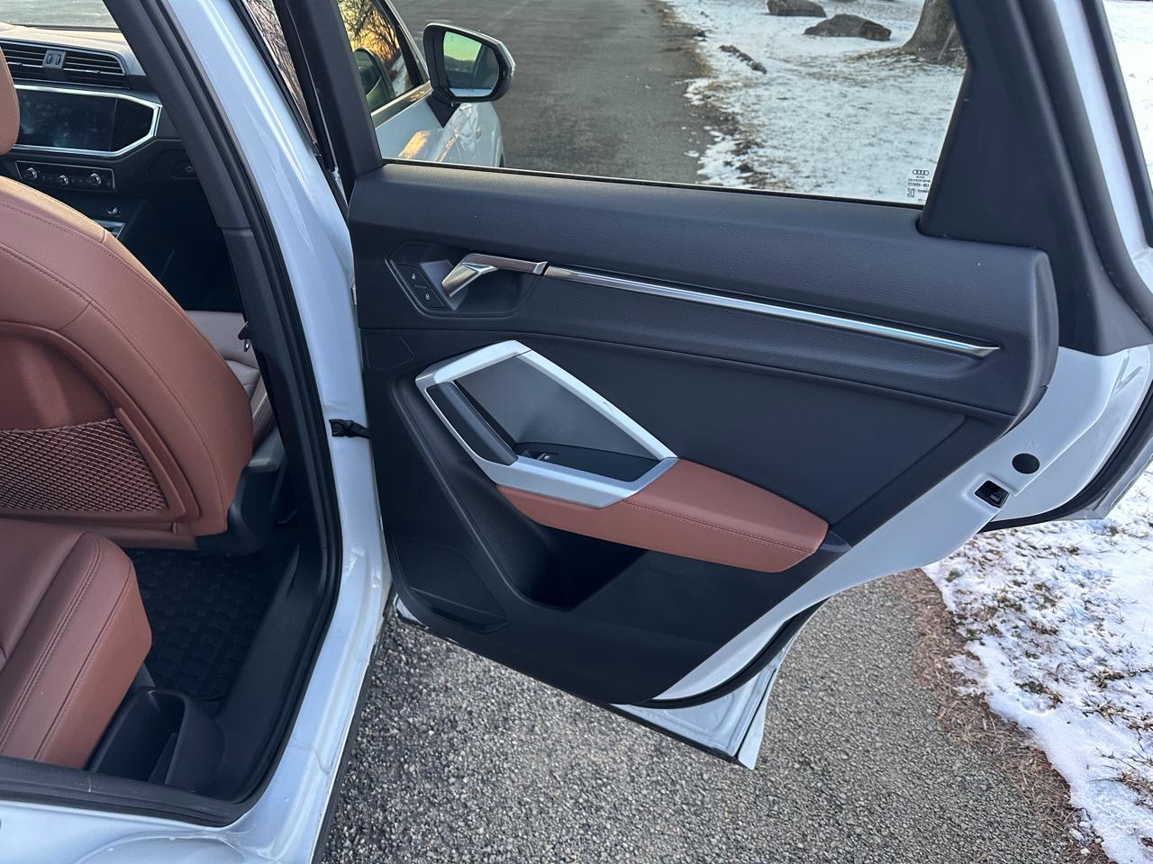 Audi Q3 S line Premium Plus quattro 2021