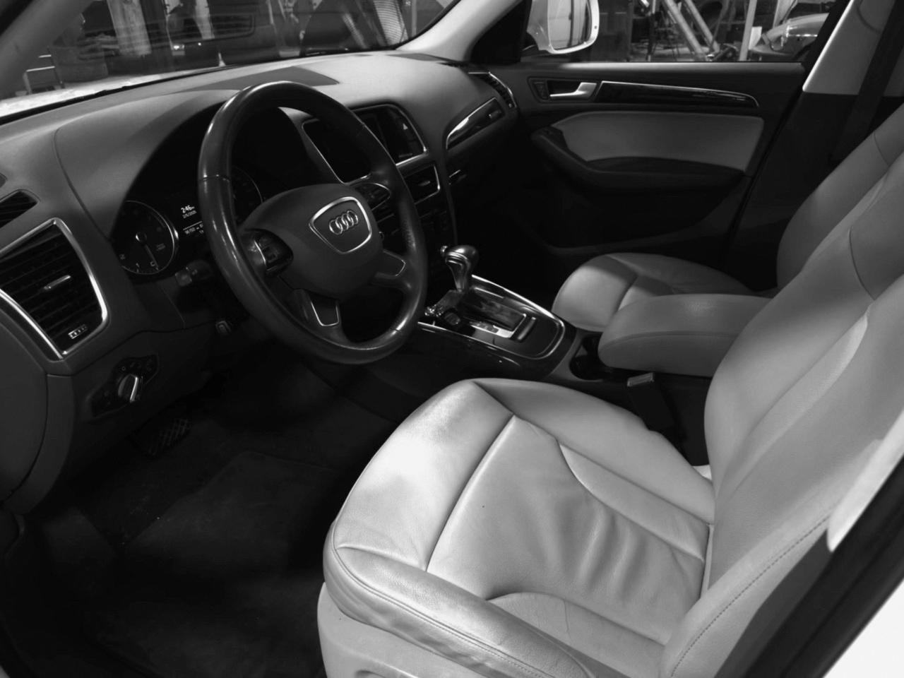 Audi Q5 2.0T Premium quattro 2015