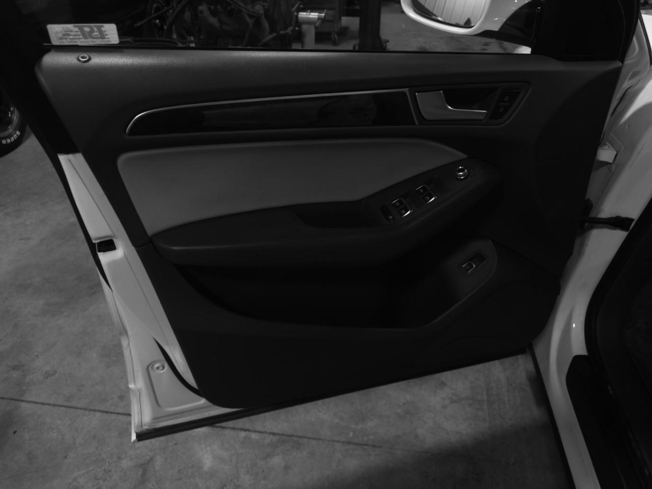 Audi Q5 2.0T Premium quattro 2015