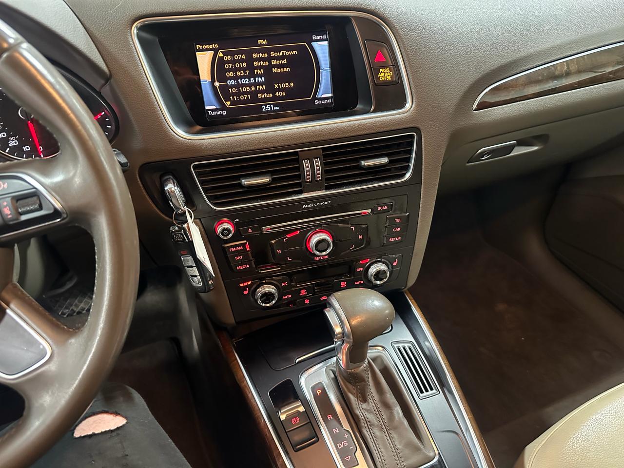 Audi Q5 2.0T Premium quattro 2015