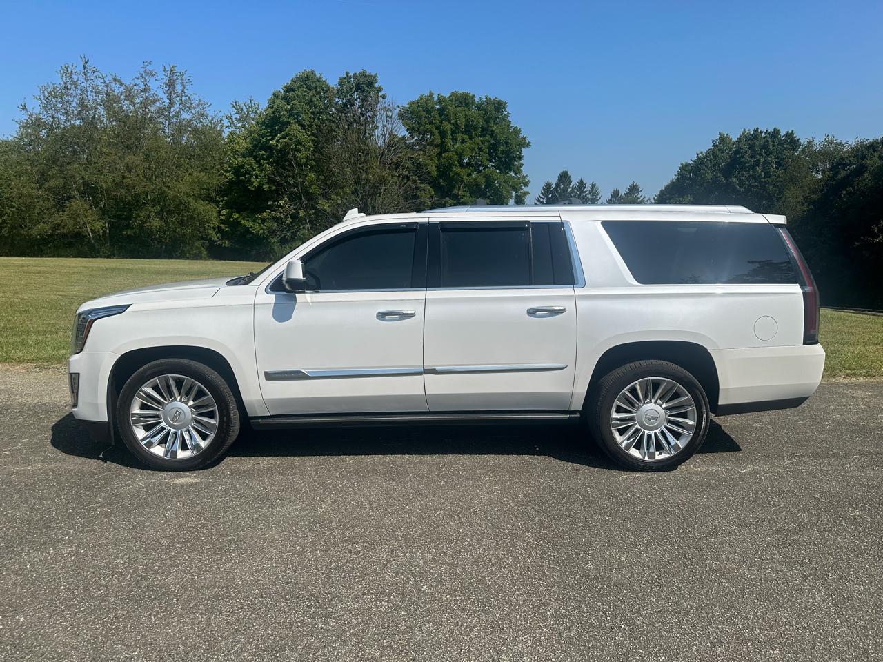 Cadillac Escalade ESV Platinum 4WD 2016