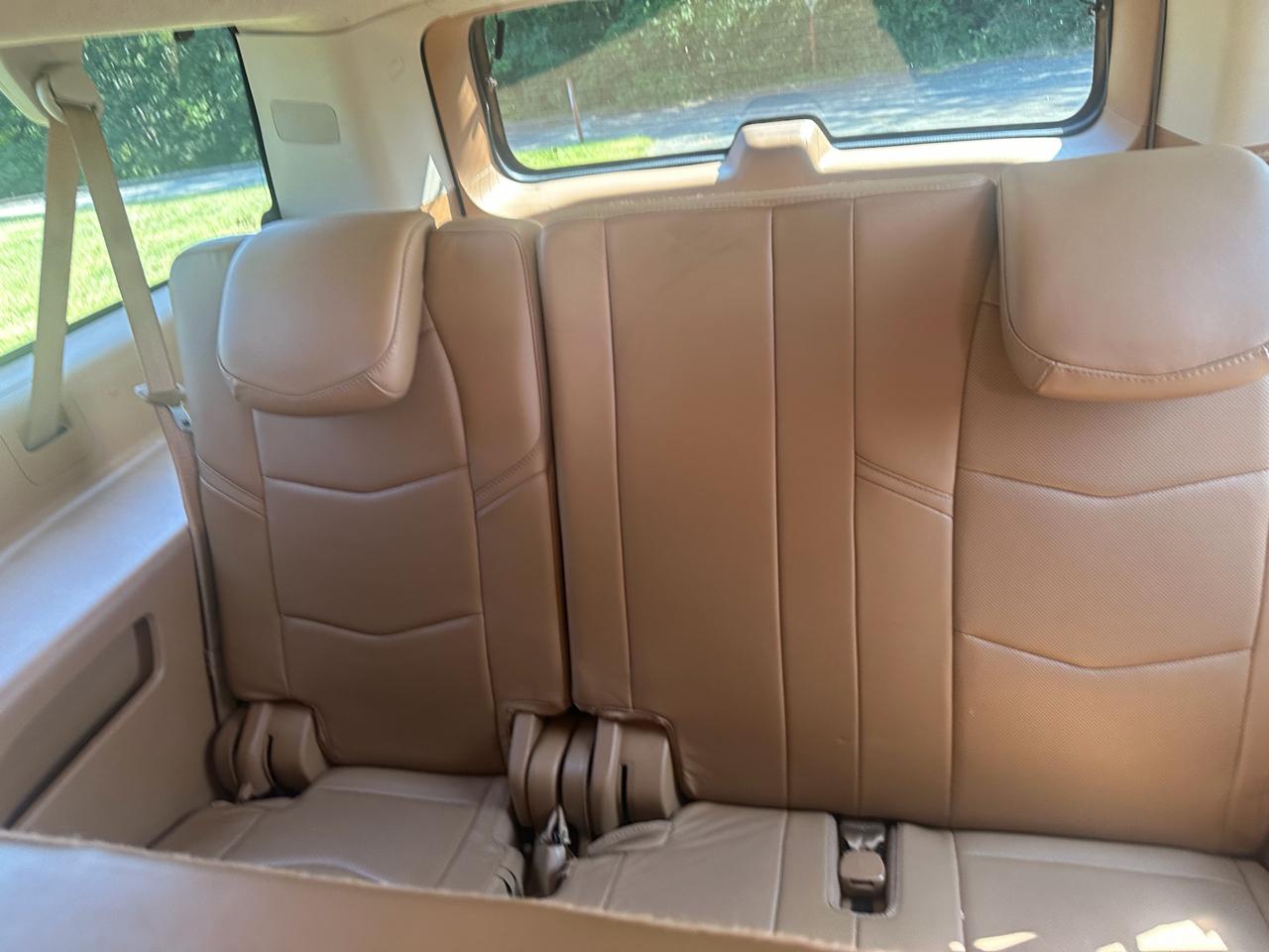 Cadillac Escalade ESV Platinum 4WD 2016