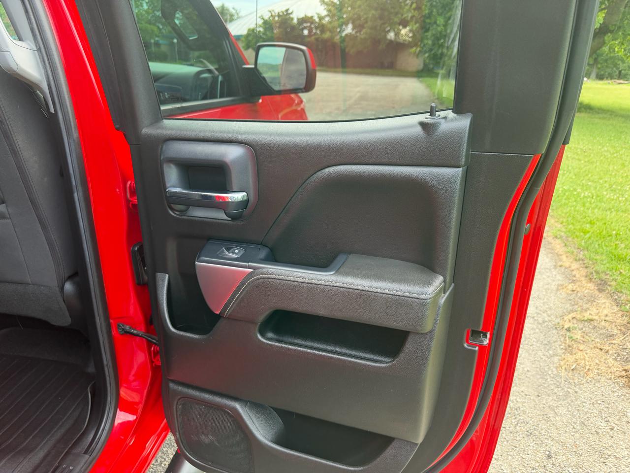 Chevrolet Silverado 1500 4WD Double Cab 147" LT w/1LT 2018