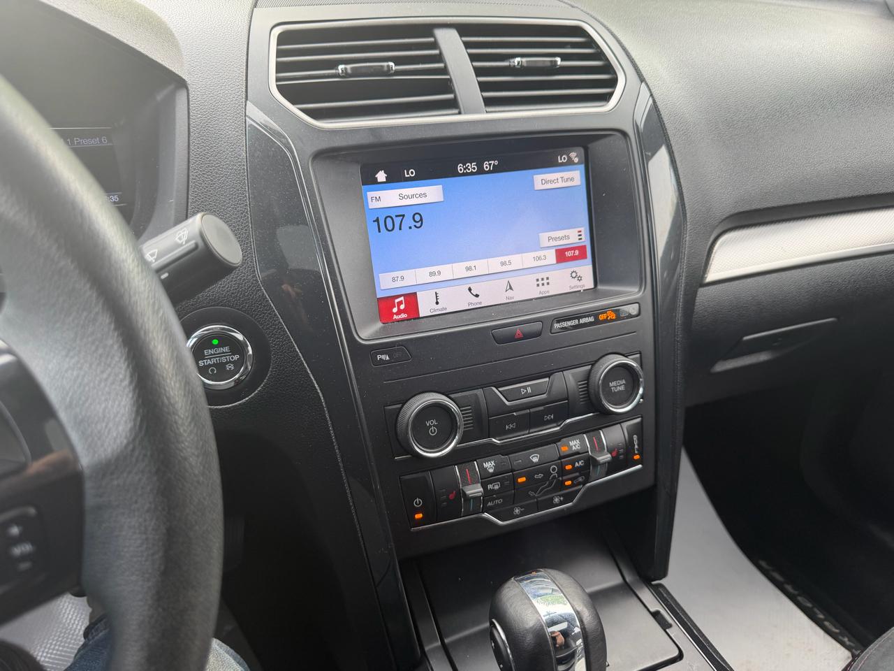 Ford Explorer 2WD 4dr V6 XLT 2019