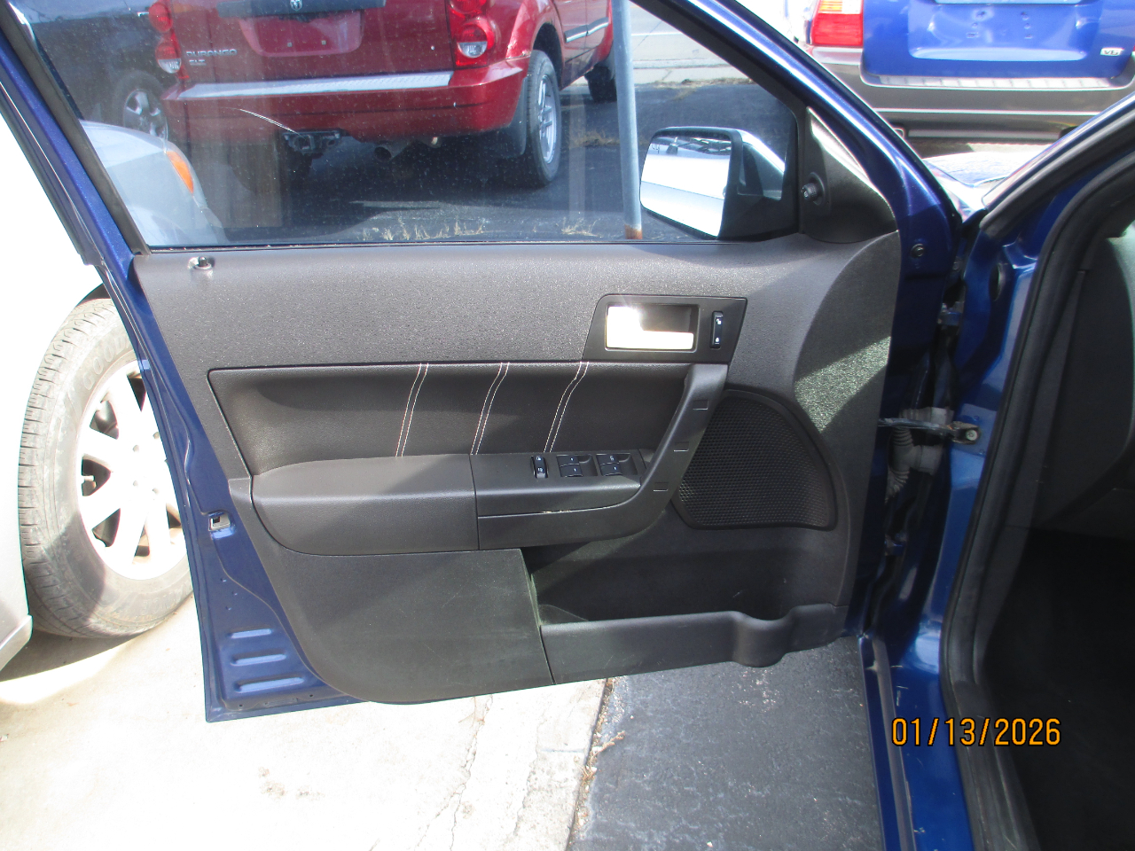 Ford Focus SEL Sedan 2009