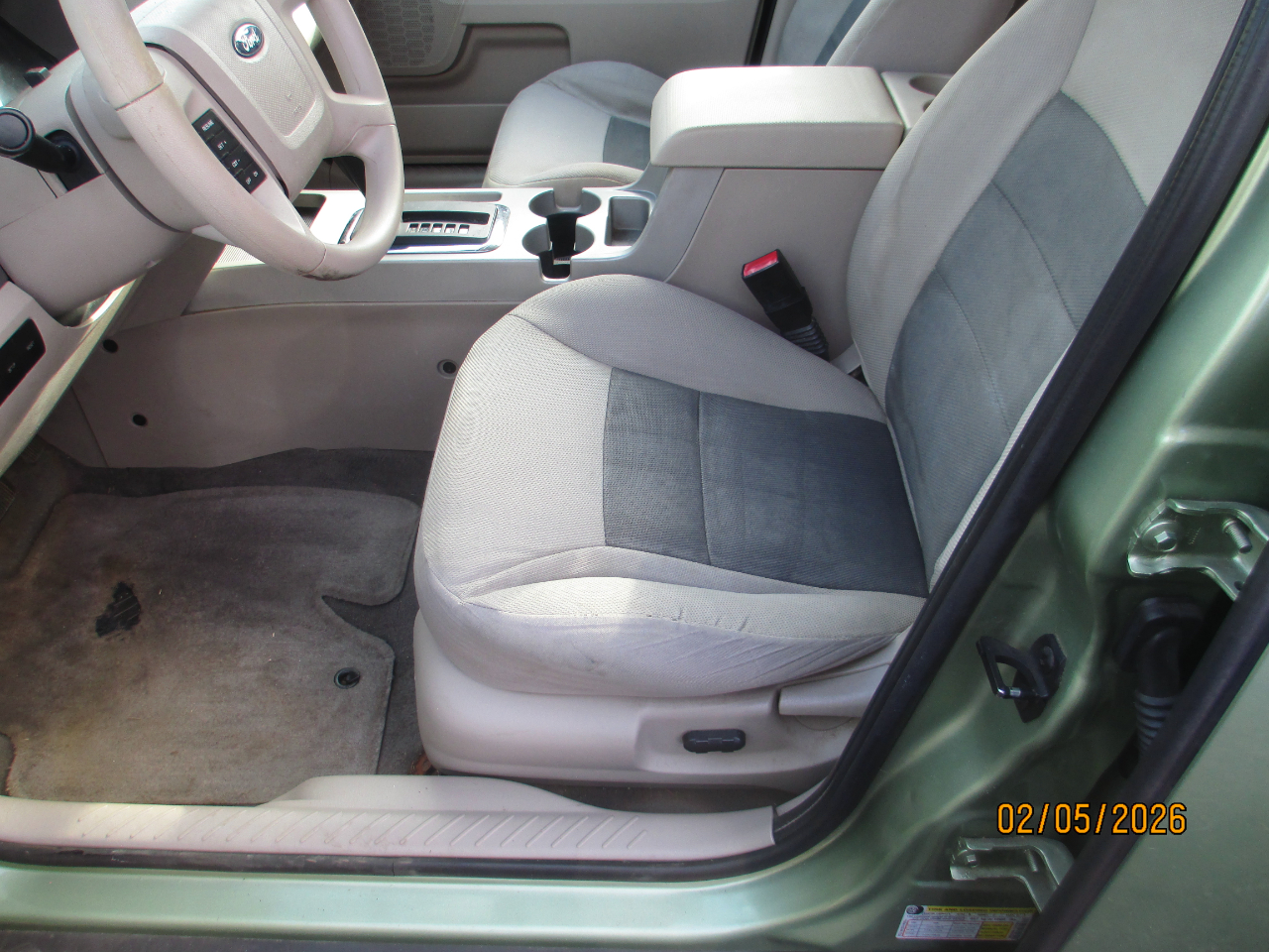 Ford Escape XLT 2WD V6 2008