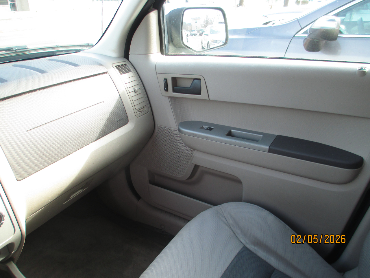 Ford Escape XLT 2WD V6 2008