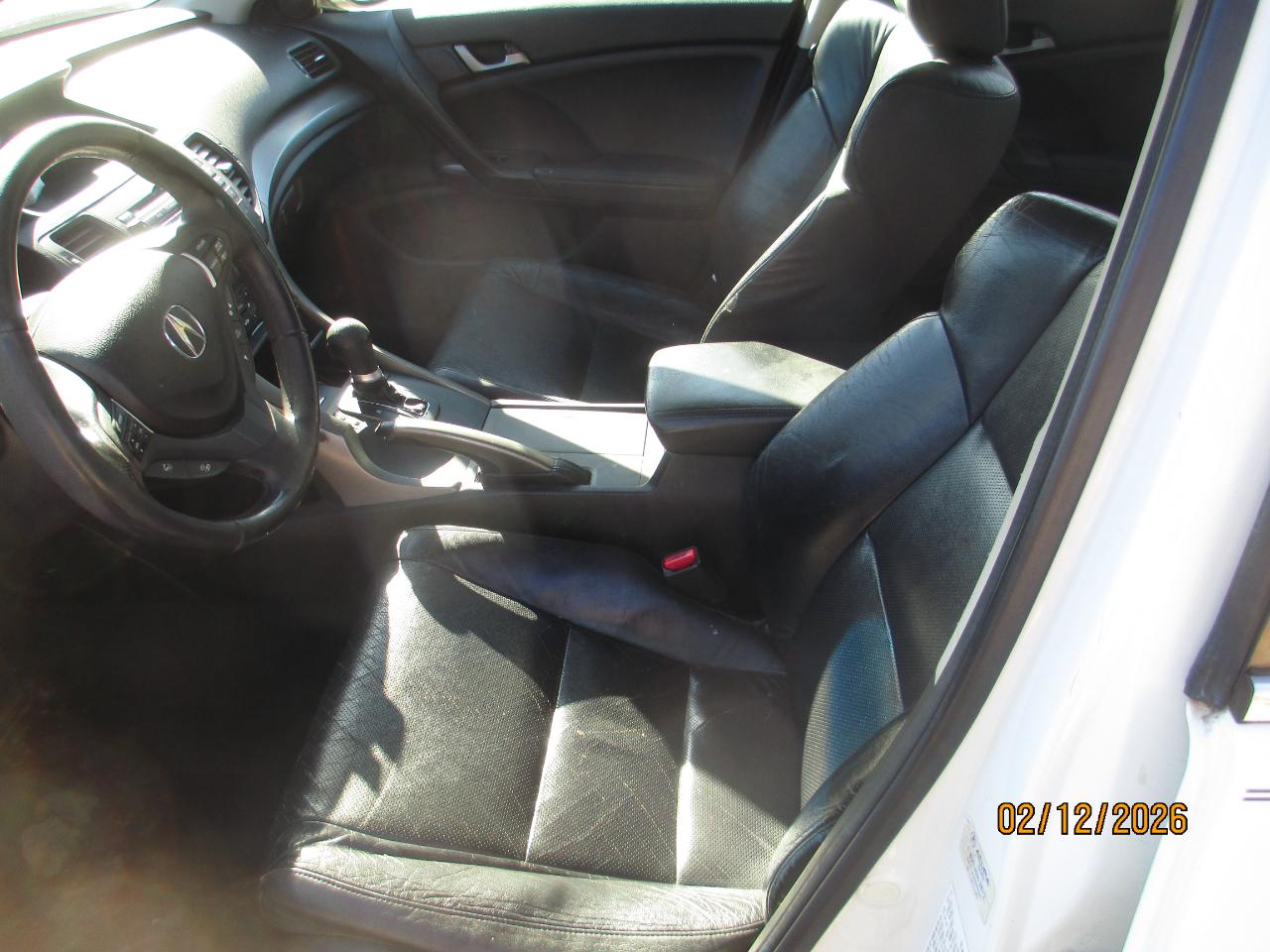 Acura TSX 5-speed AT 2010