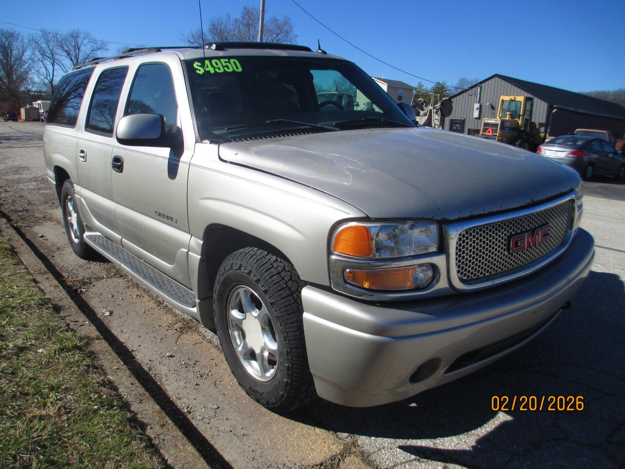 GMC Yukon Denali XL 2004